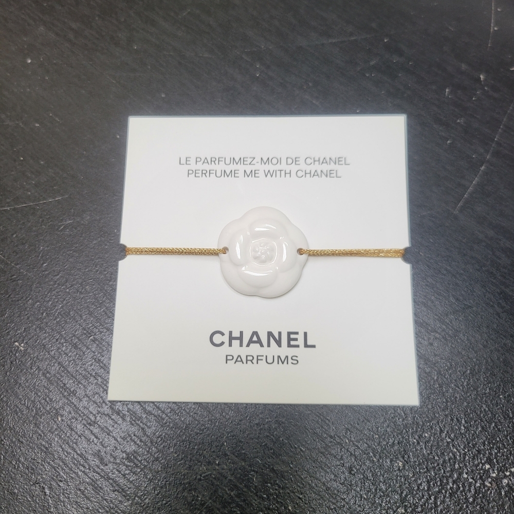 Chanel White Camellia Aroma Bracelet - Picture 2 of 4